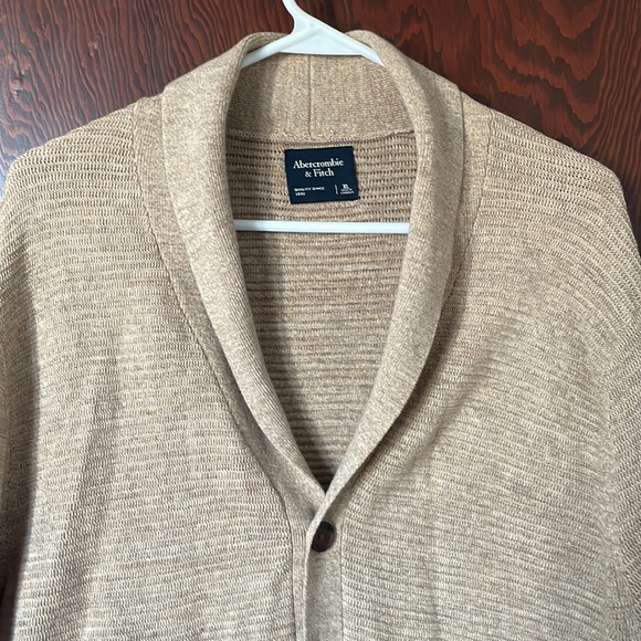 Mens Abercrombie Cardigan - Picture 2 of 5